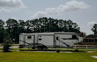 2022 Coachmen RV Chaparral 367BH