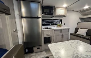 2022 Dutchmen RV Coleman Lantern LT Series 18BH