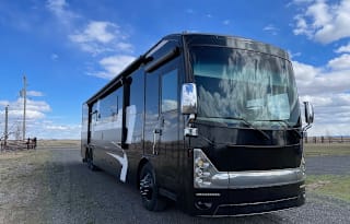 Thor Motor Coach the Ultimate Luxuary Glamping