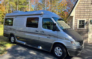 2006 Roadtrek Adventurous RS