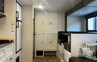 Coral Camper