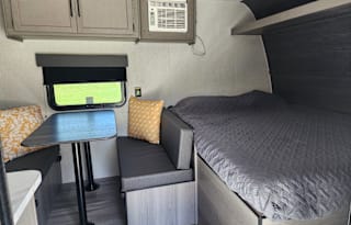 EARLY SEASON RATES 2024 Lightweight w/Bunks