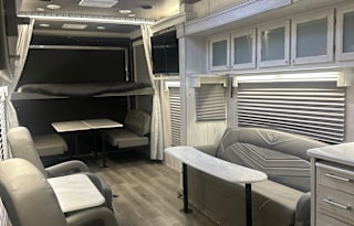 2023 Eclipse Attitude Widebody 3821GIG