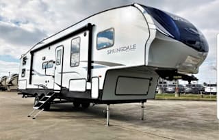 shawn's camper