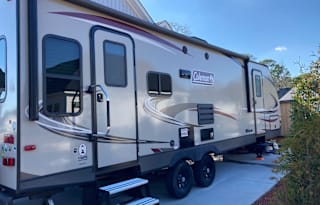 2020 Dutchmen Coleman Light 2605RL