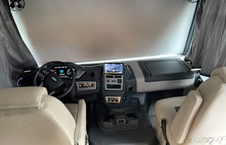 2021 Coachmen RV Mirada 32SS
