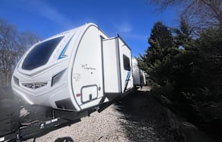 2020 38 ft coachman express. Fun galore