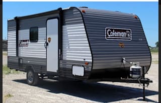 C & E’s Coleman Lantern 17b
