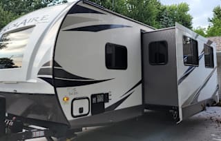 "The Empty Nester" your home away from home!