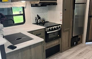 2022 Forest River RV Surveyor Legend 276BHLE
