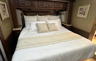 2014 Thor Motor Coach Tuscany 45LT
