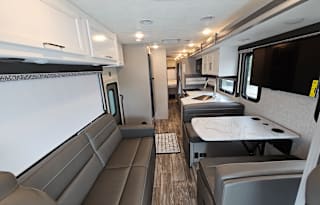 2025 Thor  Hurricane 34J N