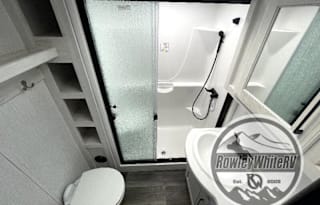 Spacious & Comfortable Home Away