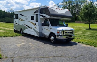 2011 Winnebago Access 31C