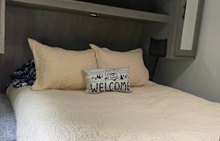 Happy Campers RV Rental/ Private WIFI