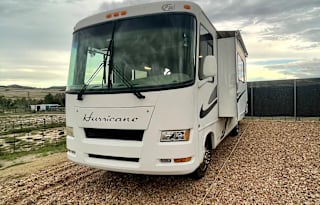 Easy to Drive Everything Included 2007 Four Winds