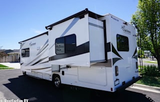 2021 Coachmen Freelander 31FS Offers Guaranteed Reservations