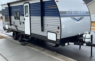 2022 Prime Time RV Avenger LT 22 Bunk House!