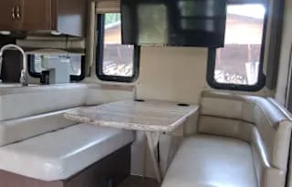 2017 Thor Motor Coach ACE 30.2