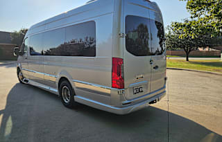 2022 Grech RV Strada-ion Lounge