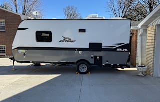 Adventure Begins w/Camping Cozy SLX