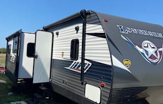 2019 CrossRoads RV Longhorn LHT33BH Texas Edition