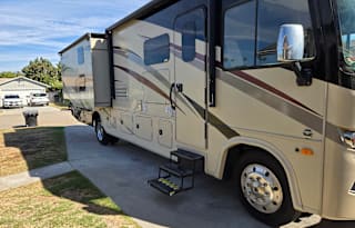 2019 Forest River RV Georgetown 5 Series 36B5
