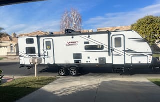 Jimmy's 2023 Coleman Light 2835bh Bunkhouse