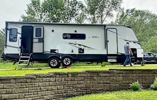 Couples Cottage - 2023 EAST TO WEST Alta 2850KRL