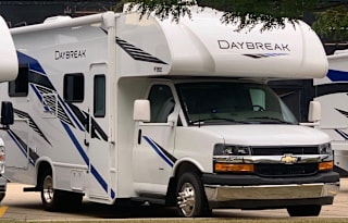 2021 Thor Motor Coach Daybreak 22GO
