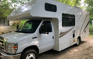 2014 Thor Motor Coach Four Winds 23A