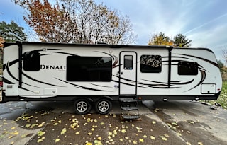 2015 Dutchmen RV Denali 289RK