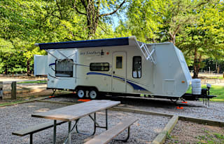 09 Jayco Jay Feather  Kerr Lake Buggs Island Only