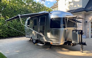 Magnolia 1-AIRSTREAM Flying Cloud 19*FULLY Loaded*