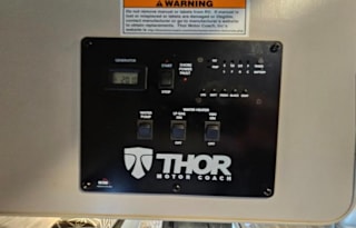 2022 Thor Motor Coach Freedom Elite 22HE