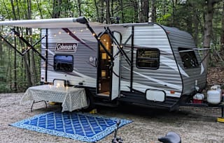 2017 Dutchmen RV Coleman Lantern LT Series 15BH