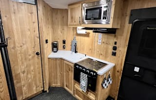 2021 Forest River RV Cherokee Ice Cave 17mph woodsman