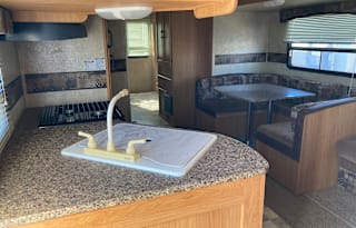 2007 Keystone RV Cougar 331MKS