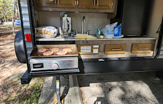 Cozy & Convenient Travel Trailer Rental