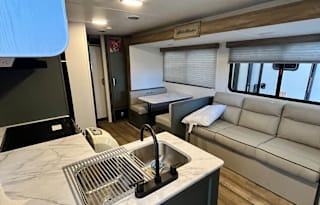 2024 heartland RVS Eddie Bauer