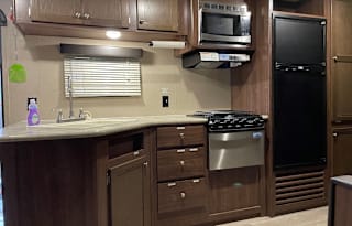 2017 Dutchmen RV Coleman Lantern Series 263BH