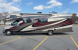 Hotel on Wheels -2017 Forest River RV Forester