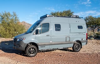 2023 Winnebago Revel 4X4 Diesel OFF RD8