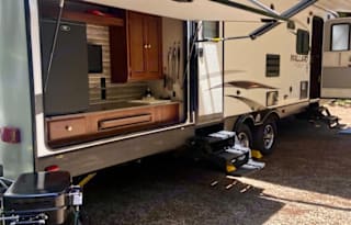 Outdoor Kitchen & Bunk Room! Sleeps 8+