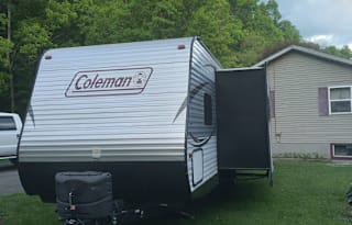 Mojo's 2017 Dutchmen Coleman Lantern Series