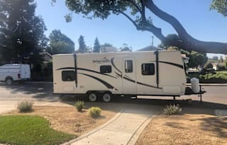 2012 KZ Sportsmen S242SBH with slide out!