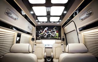 Ride in Luxury: Enjoy the Ultimate Limo Experience