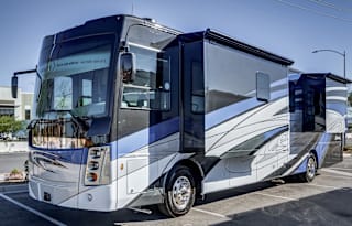 NEW 2024 Forest River BERKSHIRE XL 40E