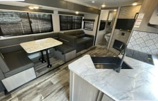 2023 Dutchmen RV Coleman Light 2755BH