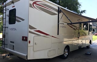 Great Family Getaway w/ Bunk House